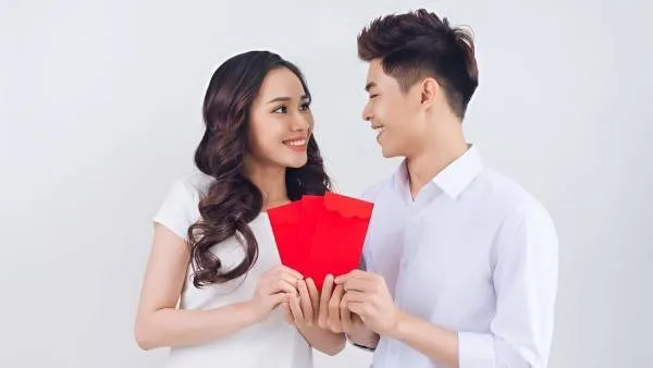 10 Con Số Lì Xì Ý Nghĩa Cho Người Yêu ≫≫ Bạn Đã Biết Chưa? 1 Qua Li Xi Cho Nguoi Yeu 10 Con Số Lì Xì Ý Nghĩa Cho Người Yêu ≫≫ Bạn Đã Biết Chưa? | In Đồng Lợi | 1