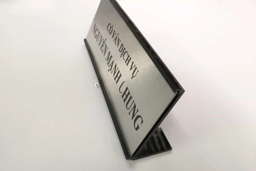 Biển Chức Danh Đặt Bàn