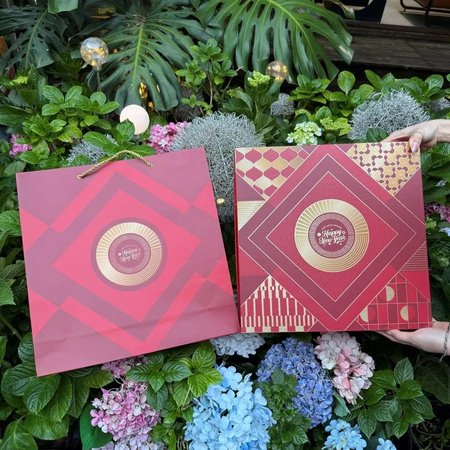 Mẫu Hộp Đựng Quà Tết Đẹp Sang Trọng Cao Cấp Xu Hướng Thiết Kế 2026 | In Đồng Lợi | 8