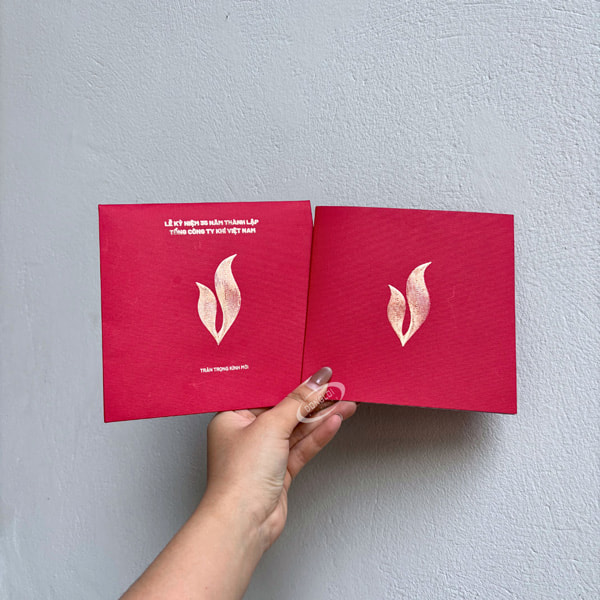 Ép Kim Là Gì? Cách Dùng Kỹ Thuật Ép Kim Nâng Tầm Bao Bì | In Đồng Lợi | 17