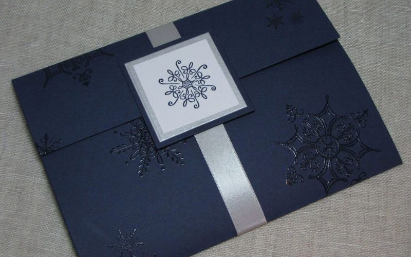 Phủ Uv Định Hình Là Gì? 9 Điểm Nổi Bật Tạo Nên Xu Hướng Hoàn Thiện Cao Cấp | In Đồng Lợi | 13