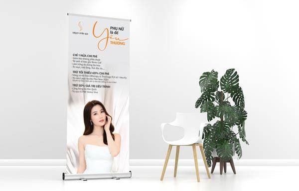 In Standee Sự Kiện, Khai Trương – Cần Chuẩn Bị Gì Trước Khi Đặt In? | In Đồng Lợi | 2