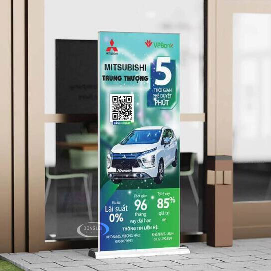 In Standee Showroom Ô Tô, Xe Máy Cần Lưu Ý Gì? 5 In Standee Showroom 12 In Standee Showroom Ô Tô, Xe Máy Cần Lưu Ý Gì? | In Đồng Lợi | 5