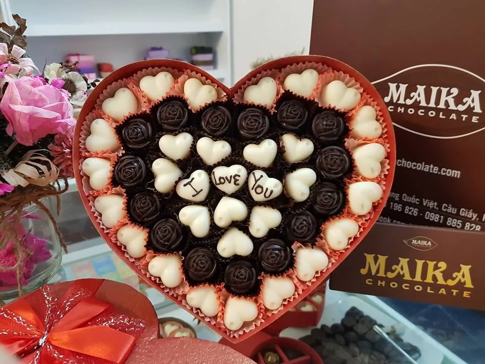 Mẫu Hộp Đựng Socola